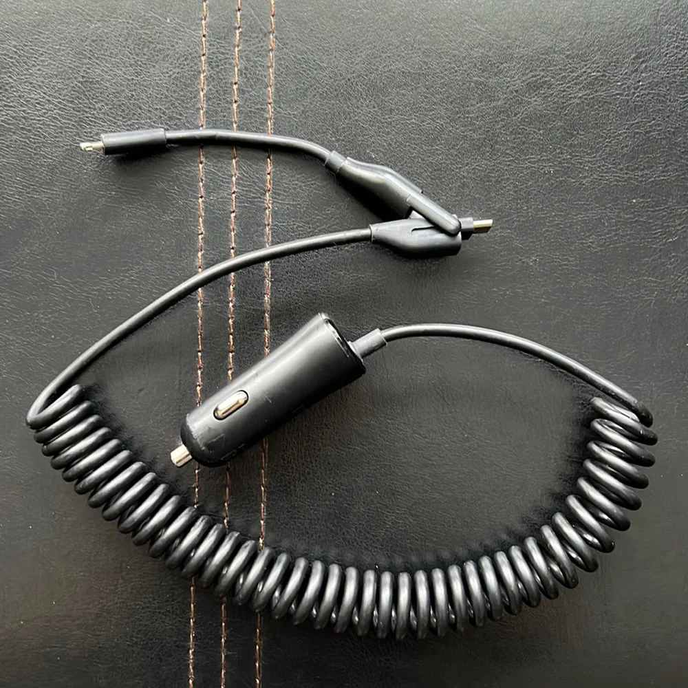 Mophie Phone Charger - Picture 1 of 5